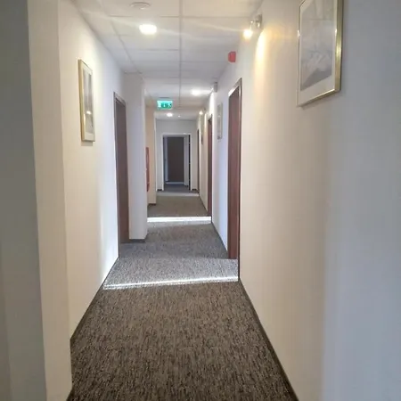 Sleep&fly Hostel